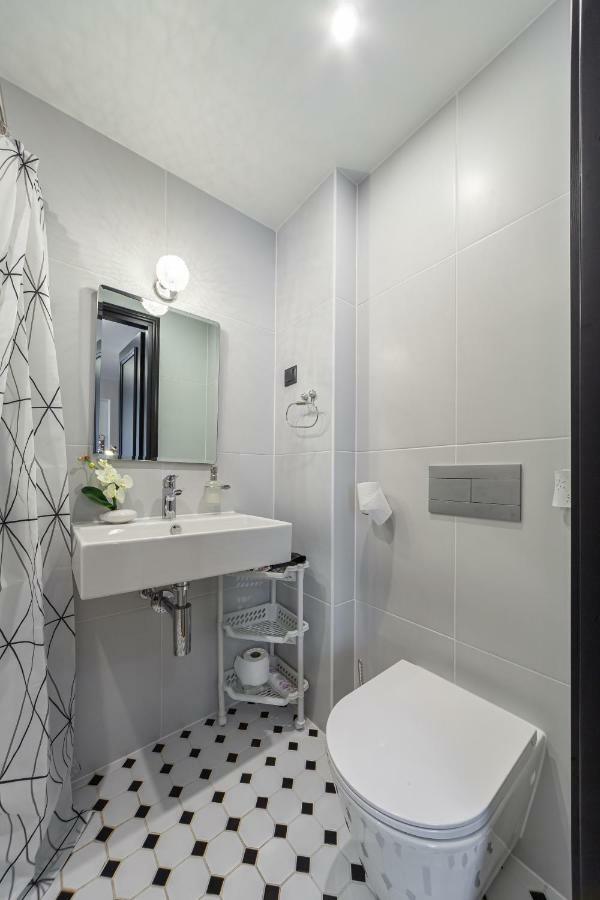 Tiny Cozy Studios Tallin Exterior foto
